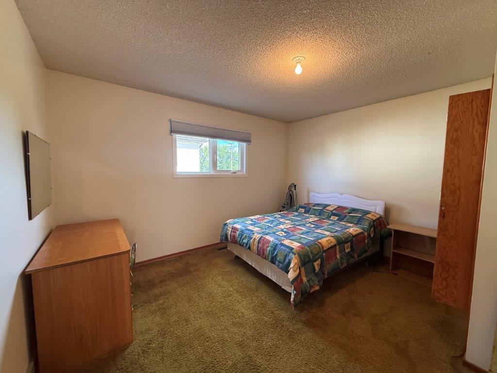 607 5th Street West, Eston- L202655