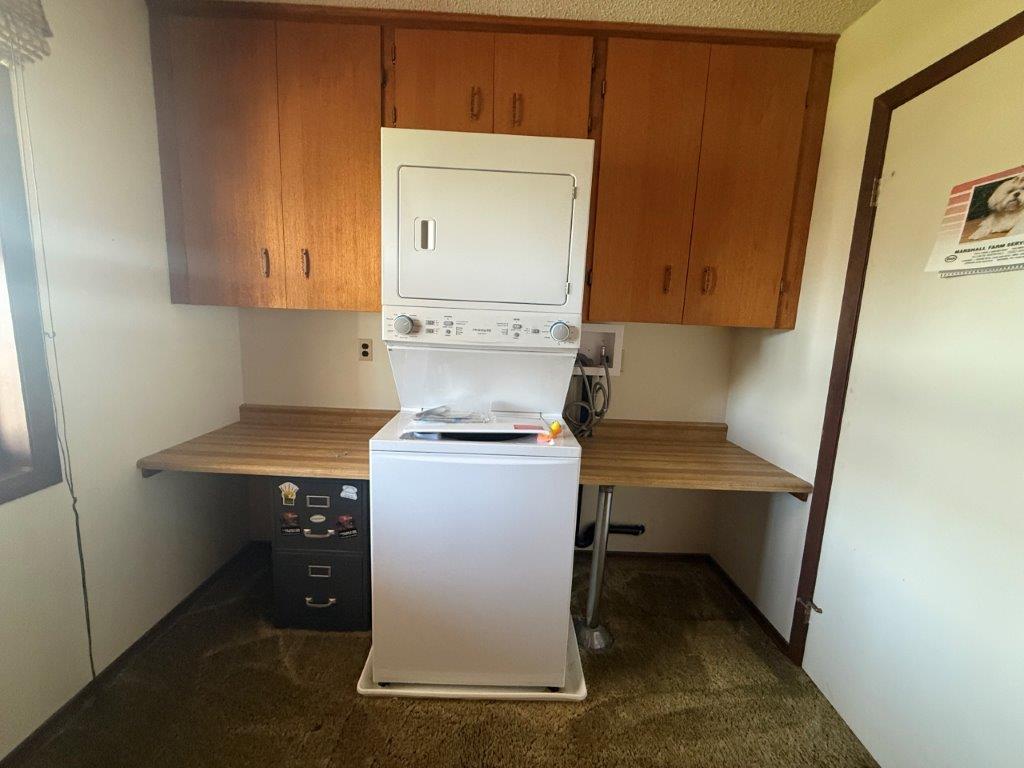 24 206 1st Ave. East, Eatonia- L202662