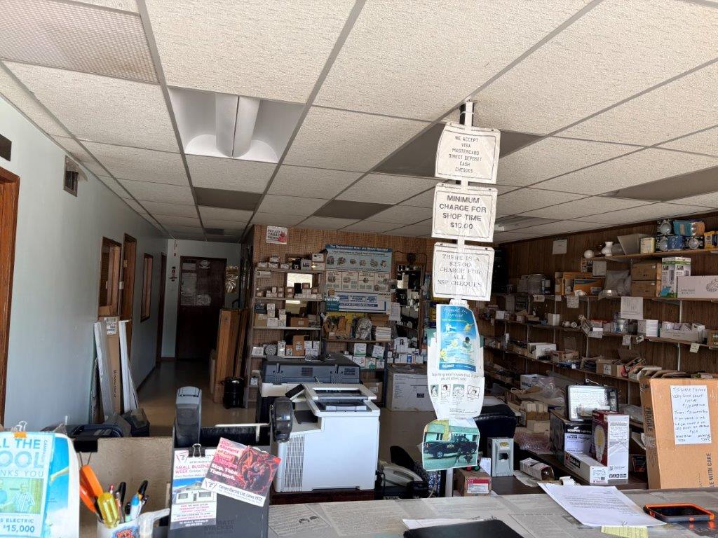 Well- Established Electrical Business FOR SALE- Tarnes Electric Ltd. 110 9th St. East + 809 9th St. SW, Kindersley- L202660