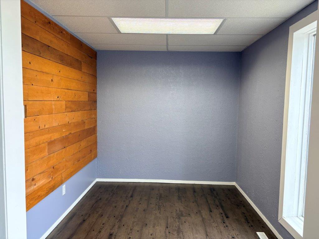 8 BUILDING FOR LEASE-509 Main Street, Kindersley -L202658