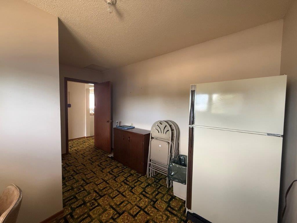 607 5th Street West, Eston- L202655