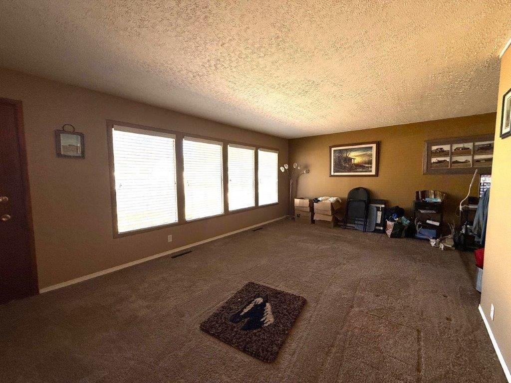 317 5th Ave. West, Kindersley- L202667