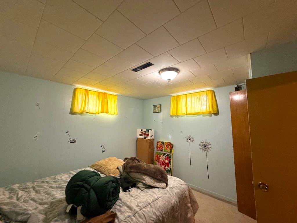 22 201 1st Ave. East, Eatonia- L202672