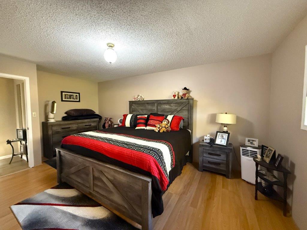 37 28 Frere Street, Kindersley- L202673